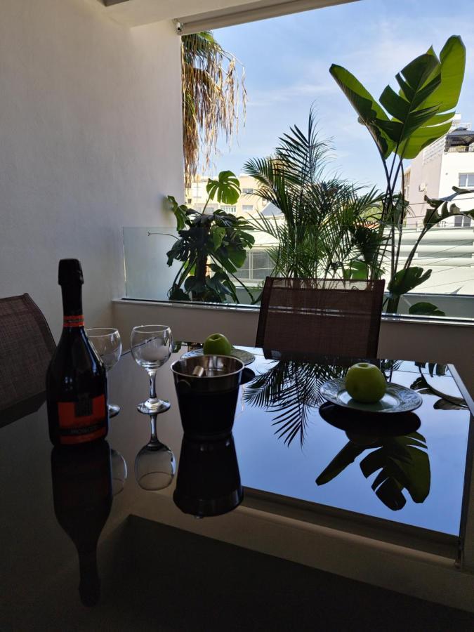 Carisa Deluxe Apartment With Jacuzzi Ларнака Екстер'єр фото