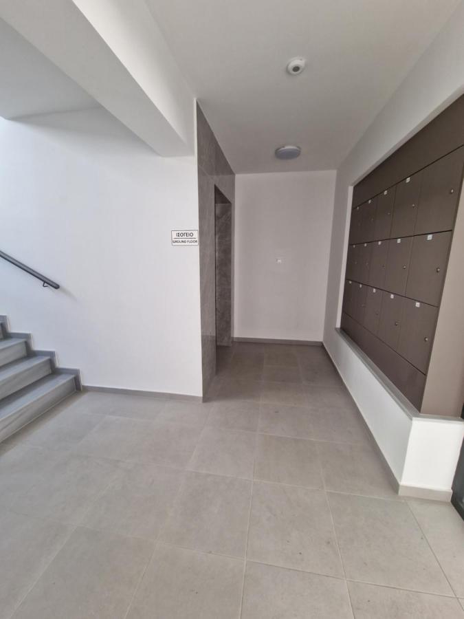 Carisa Deluxe Apartment With Jacuzzi Ларнака Екстер'єр фото