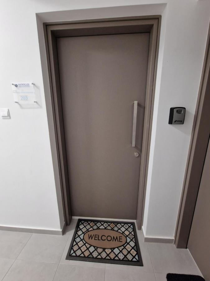 Carisa Deluxe Apartment With Jacuzzi Ларнака Екстер'єр фото