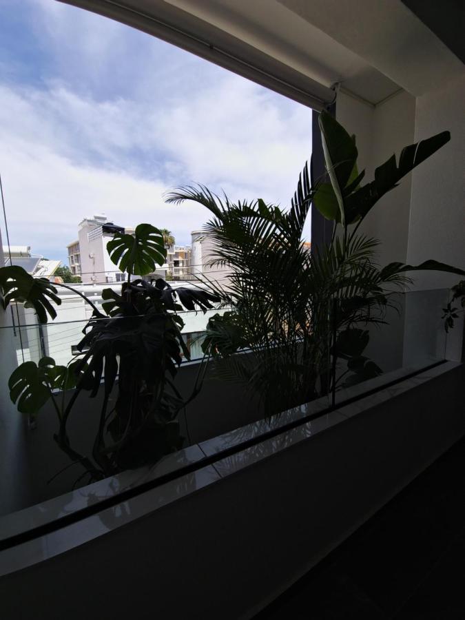 Carisa Deluxe Apartment With Jacuzzi Ларнака Екстер'єр фото